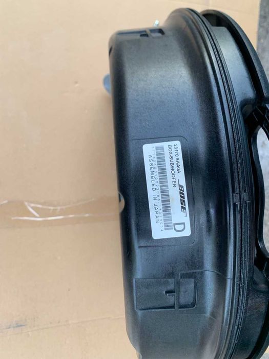 Сабвуфер Nissan Rogue 17-20 Bose діаметр 42 см