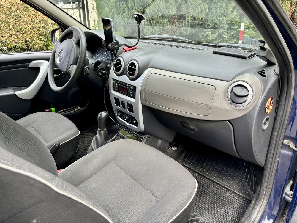 Dacia Logan 2012, 7-osobowa, gaz,idealna na taxi
