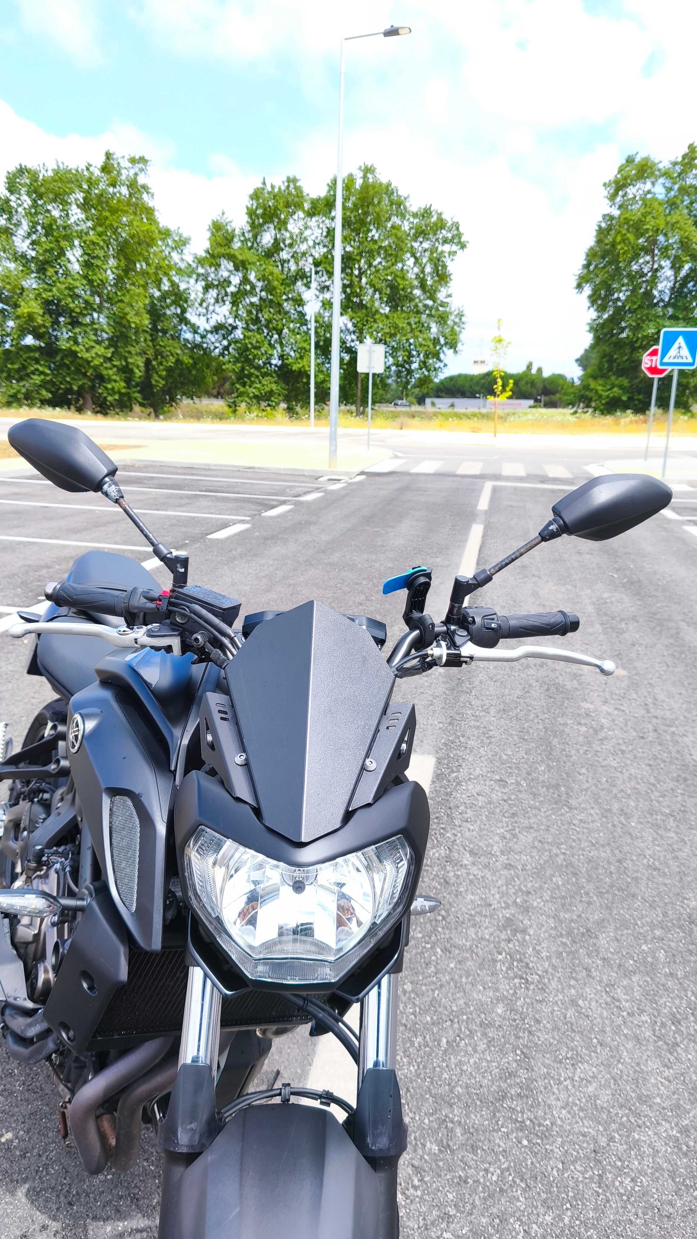 Yamaha MT-07 35 kW 10/2019 23.435 km (Preta) 1 Dono
