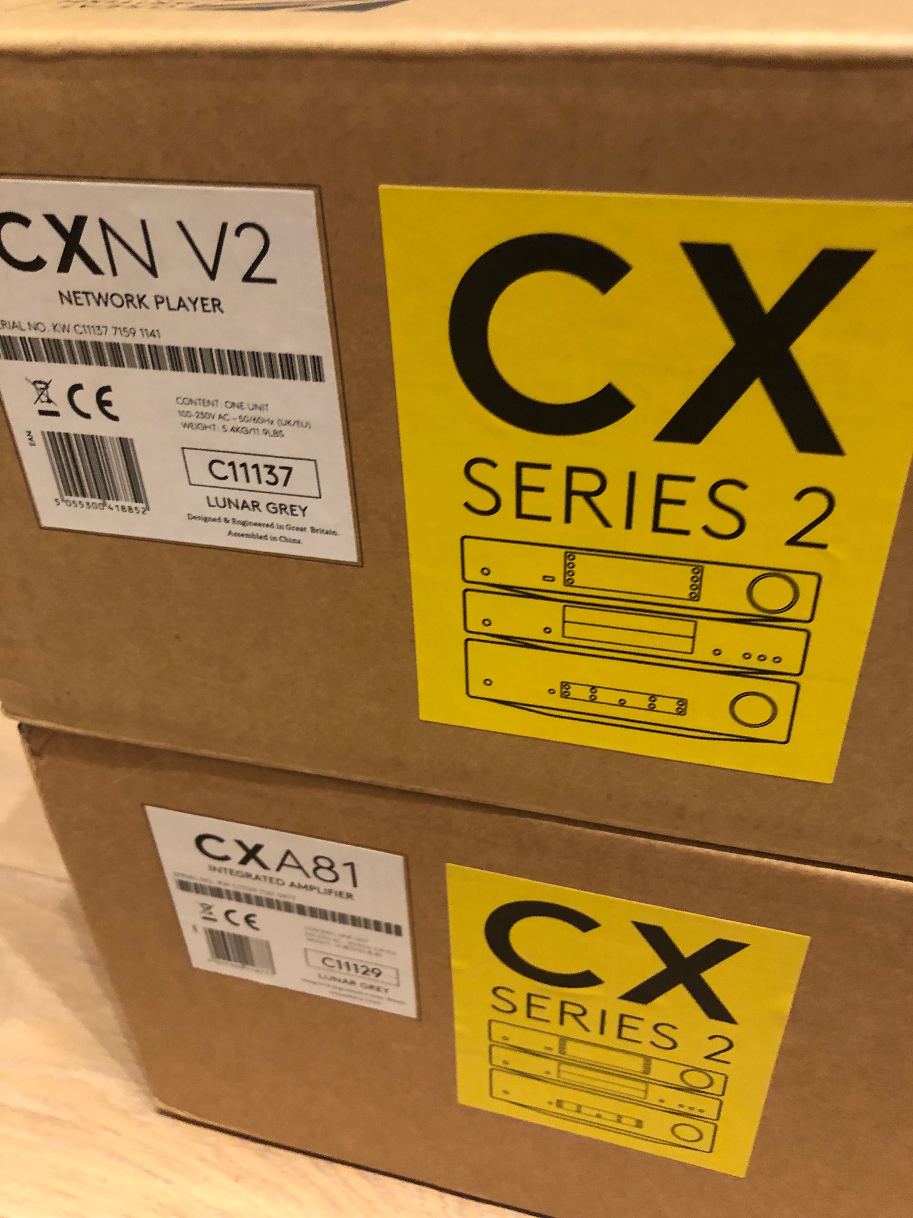 CAMBRIDGE AUDIO CXA81 Luna Grecy + CXNv2 srebrny (zestaw)