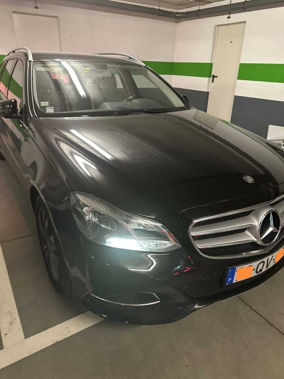 Carrinha Mercedes E220, Gasóleo, 125632 Km, automática, Avantgarde