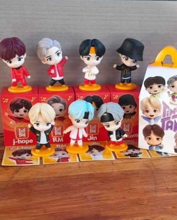 BTS Tiny Tan X Mcdonald's Happy Meal Лімітована серія іграшок