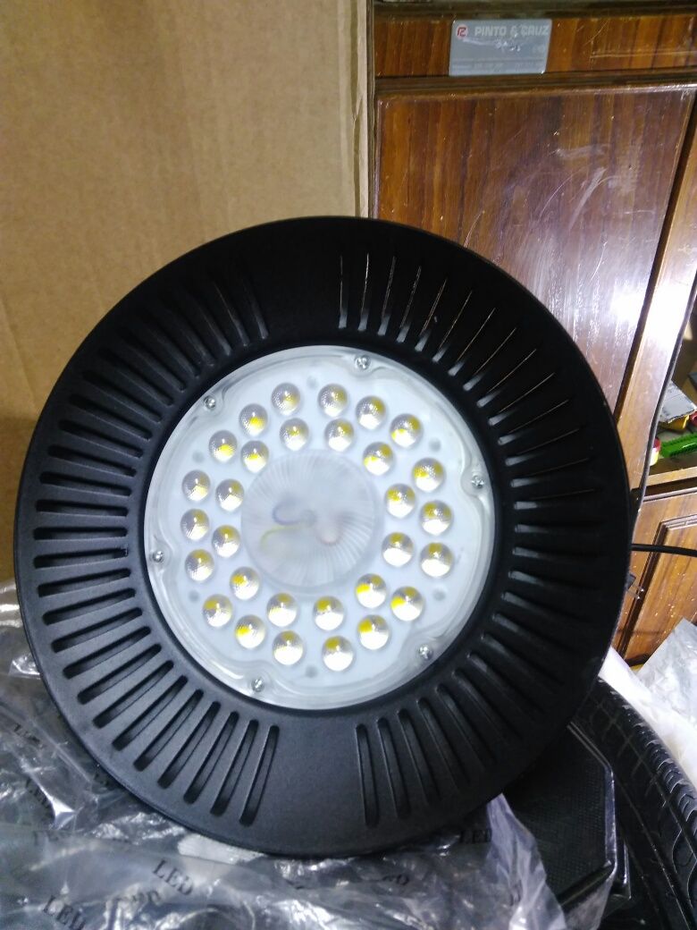 Projetor de led novo