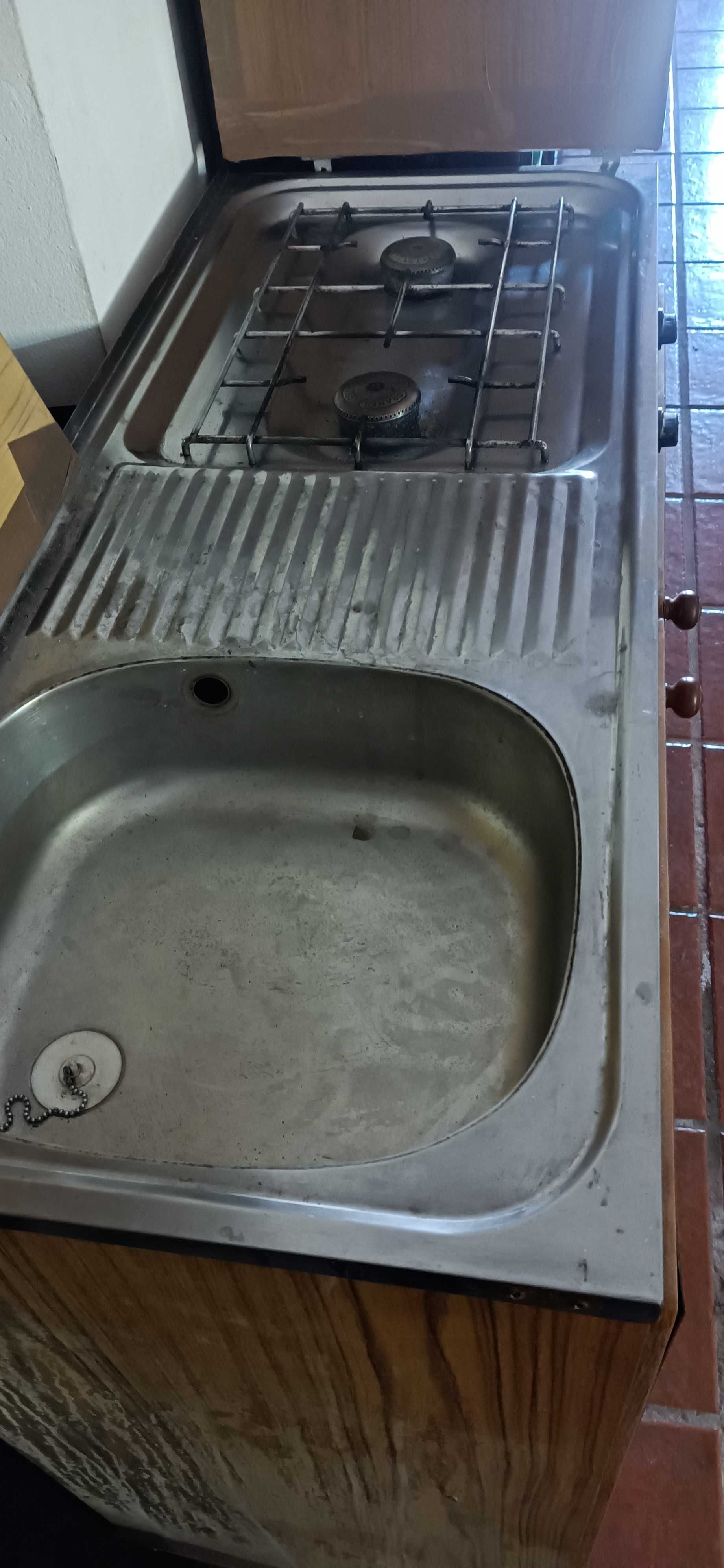 Armário de autocaravana