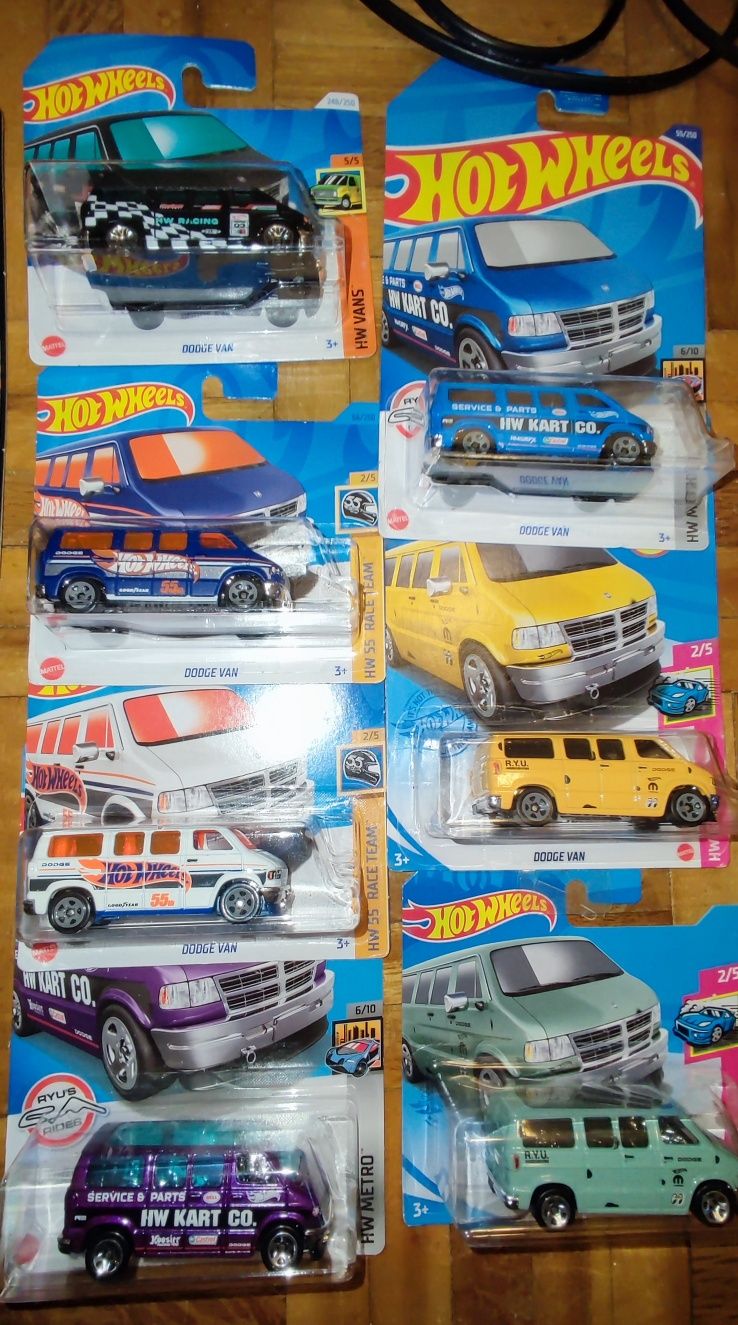 Hot wheels Dodge Van collection