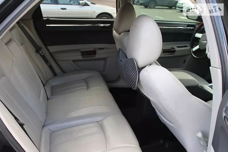 CHRYSLER Крайслер 300с