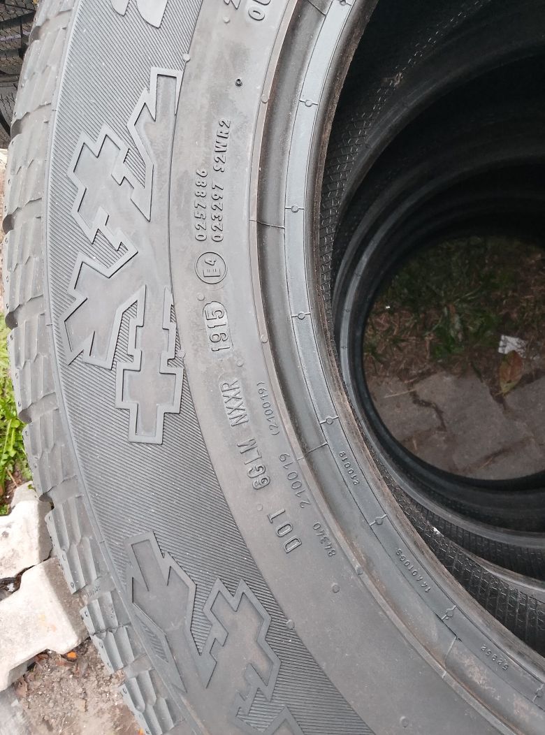 NOWE Fabrycznie opony Continental CrosContakt Winter 235/65 R18 110H