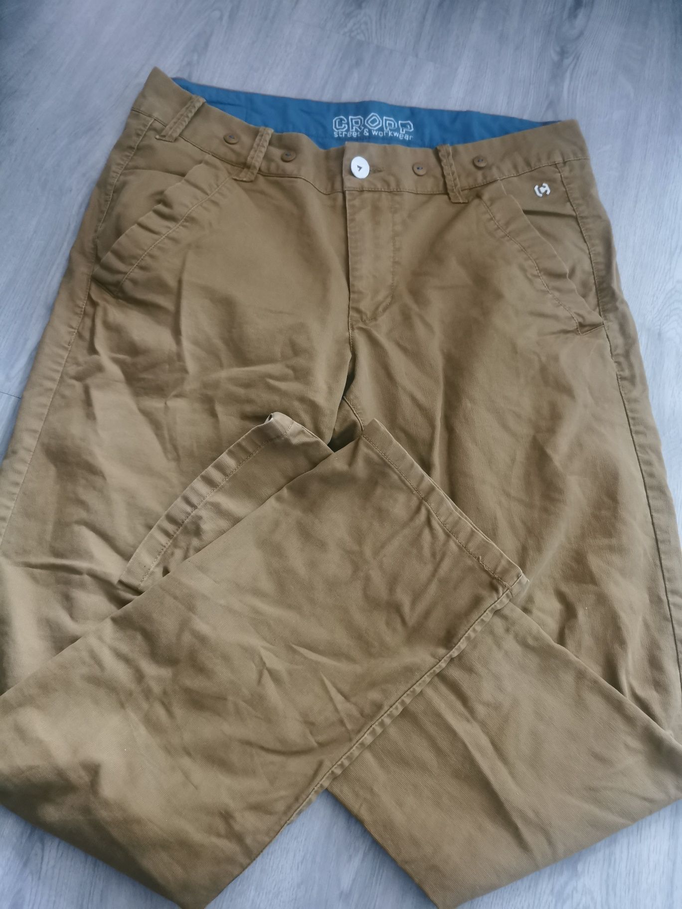 Spodnie męskie Cropp 34
