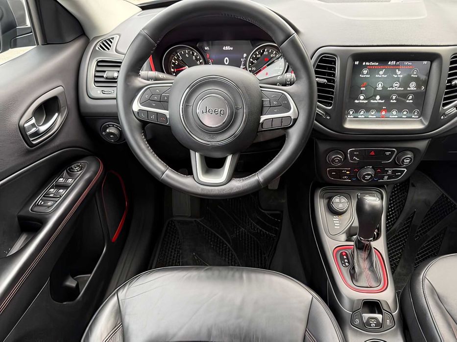 Jeep Compass      2017