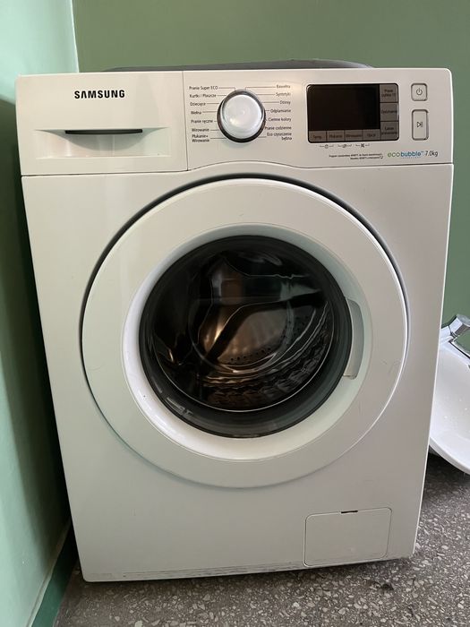 Pralka samsung WF70F5E3W2W