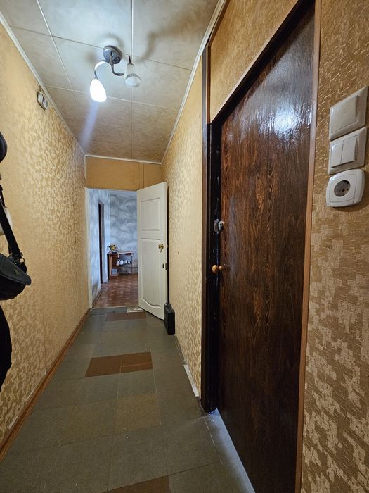 Продам 3 к квартиру Лівобережний 3