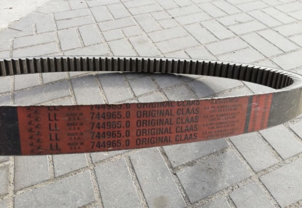 Pas pasy Claas Lexion Dominator na mlocarnie sieczkarnie heder