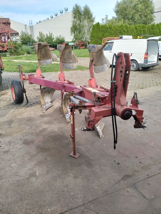 Pług 3 skibowy kongskilde variant VPS