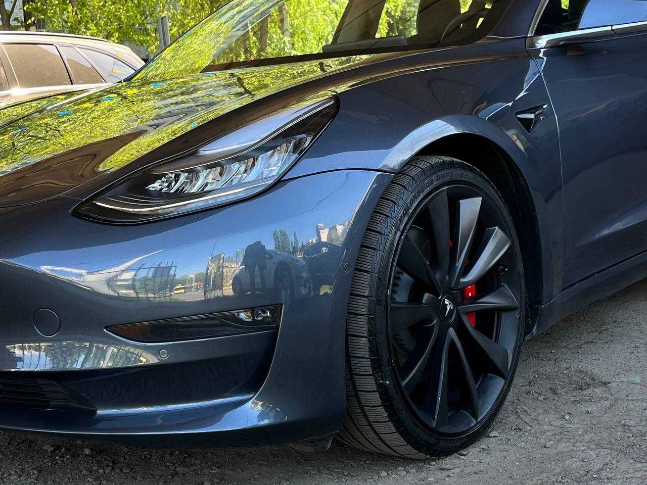 Tesla Model 3 PERFORMANCE Dual Motors 2020