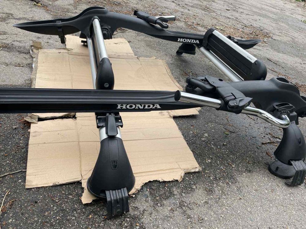 Багажник для перевезення велосипедів ОРИГІНАЛ на Honda Accord 8 седан