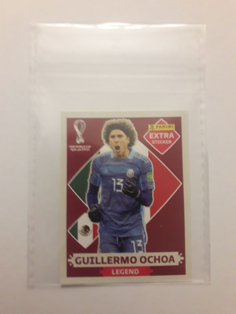 Vendo Extra Sticker Guillermo Ochoa bordô