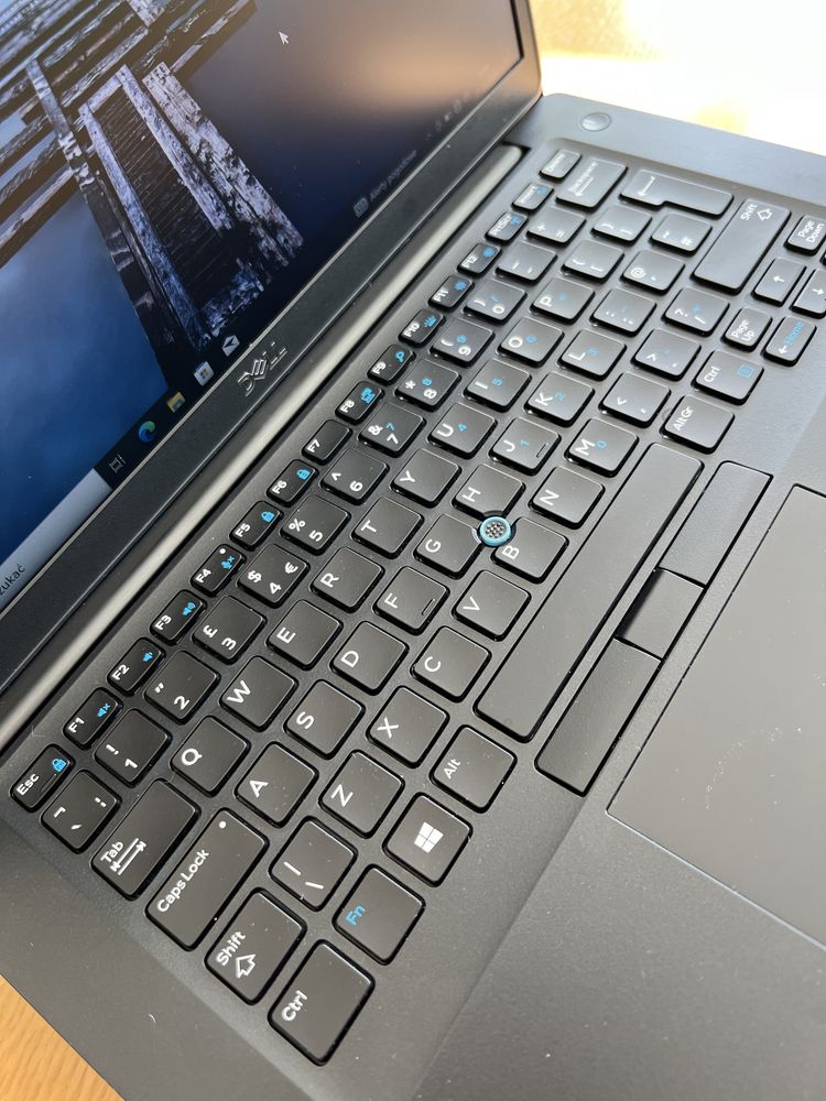 Dell Latitude 7490 CORE i7 vPro 8th Gen Laptop