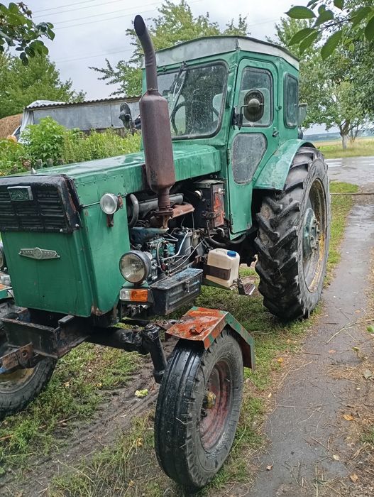 Продам т40 в хорошому стані