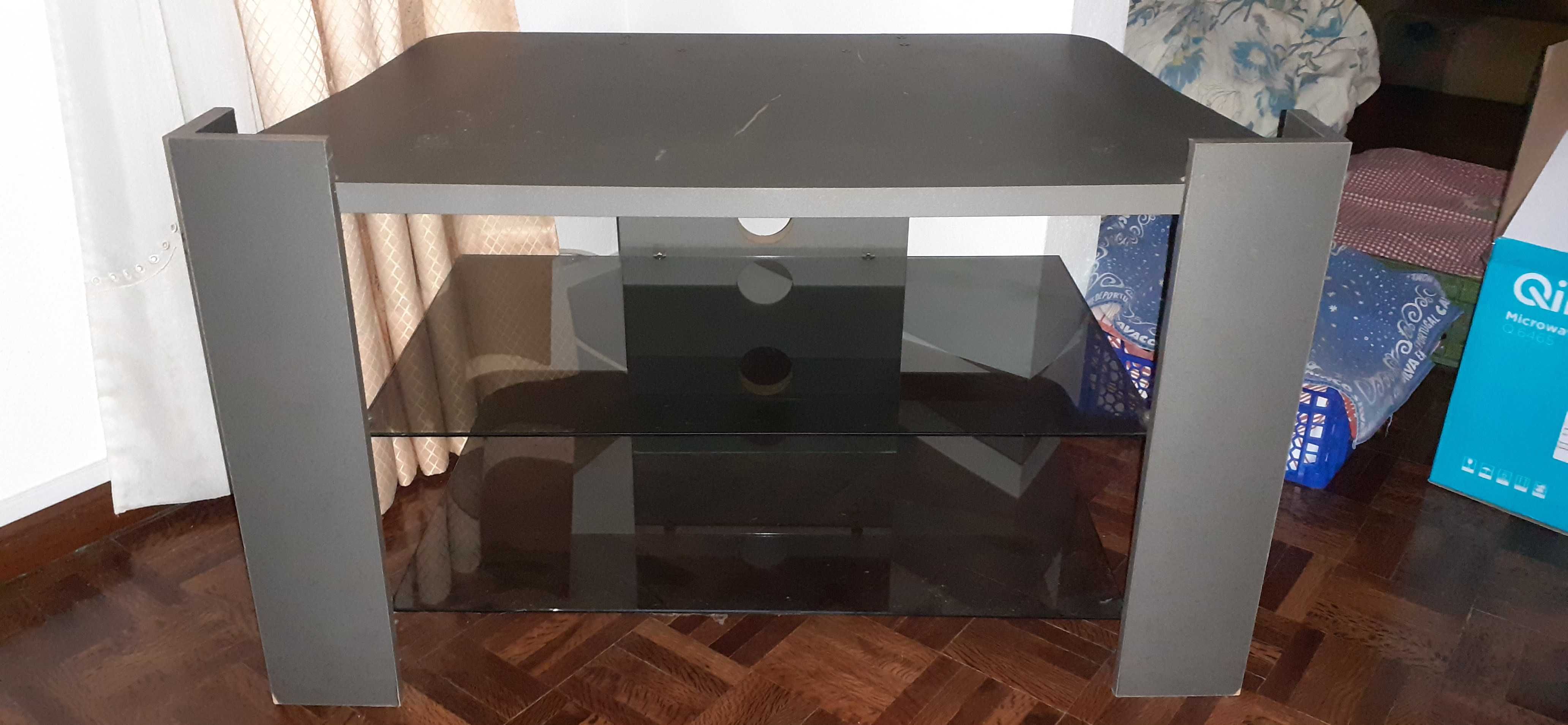 Mesa base para TV