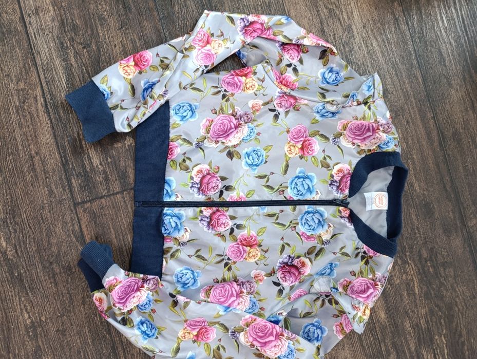 Kurtka w kwiaty 14 lat