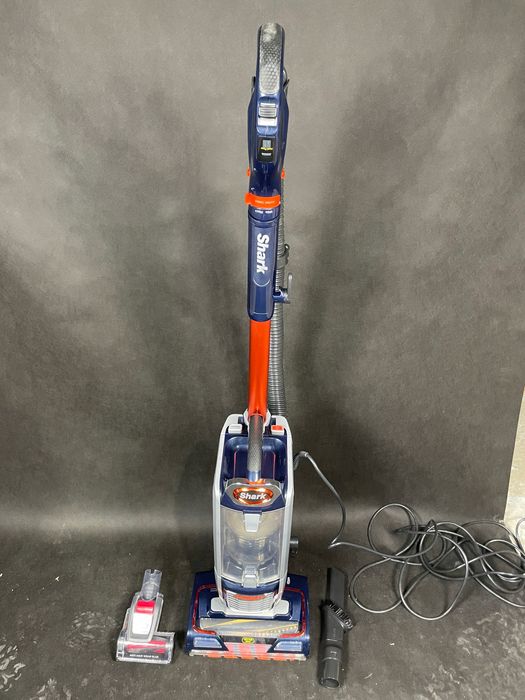 Odkurzacz bezworkowy Shark NZ801EU