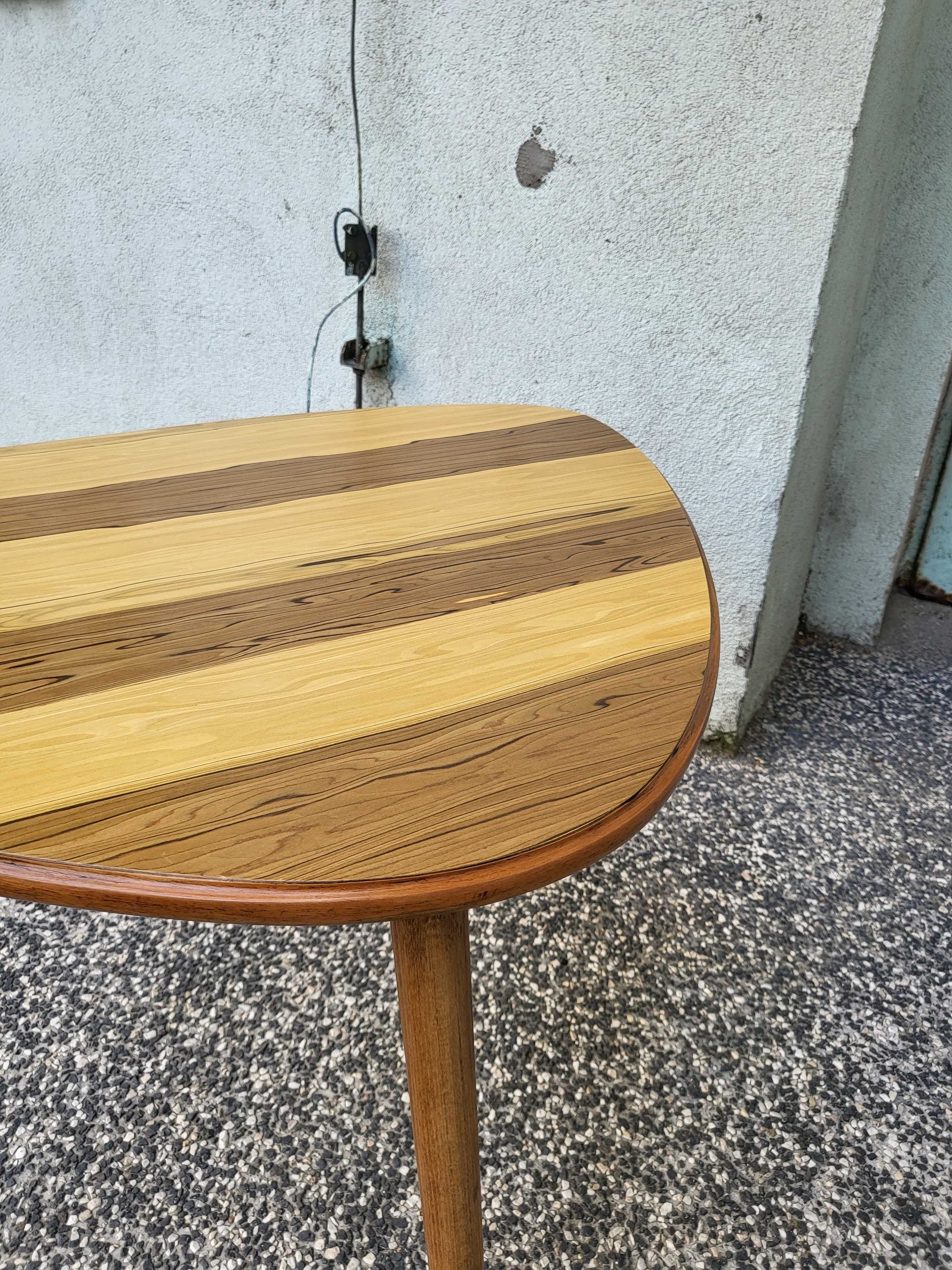 Stolik kawowy vintage,duża łezka,patyczak PRL lata 60