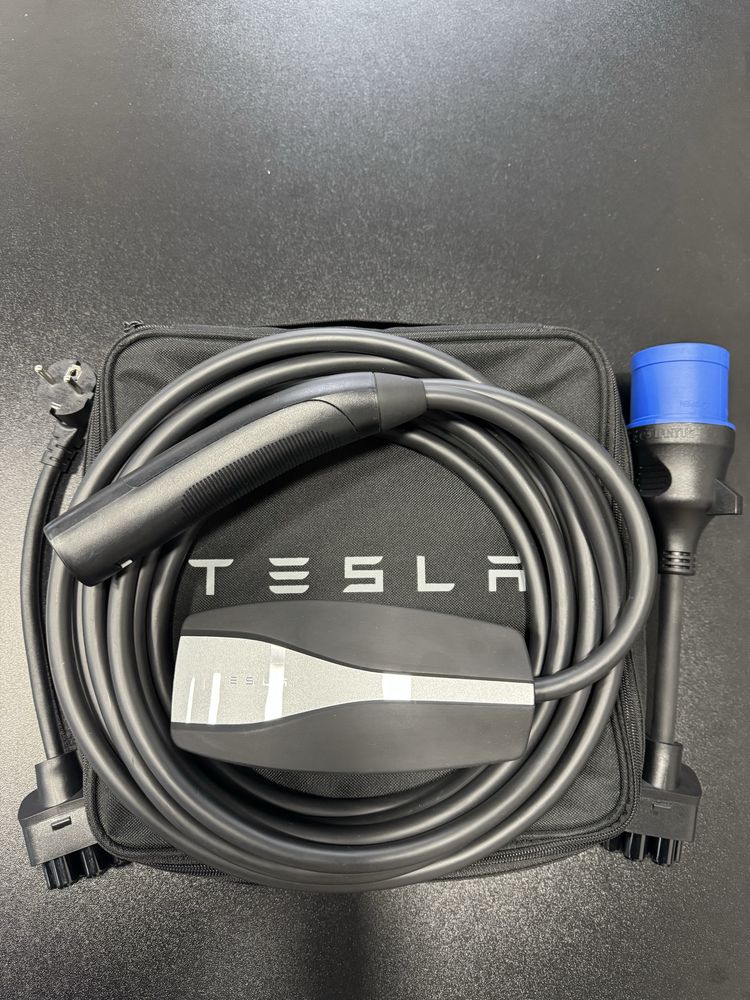 Зарядка Оригінал для Tesla gen 2, New. (32A). USA.