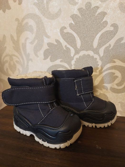 Зимові дитячі черевики 20 розмір