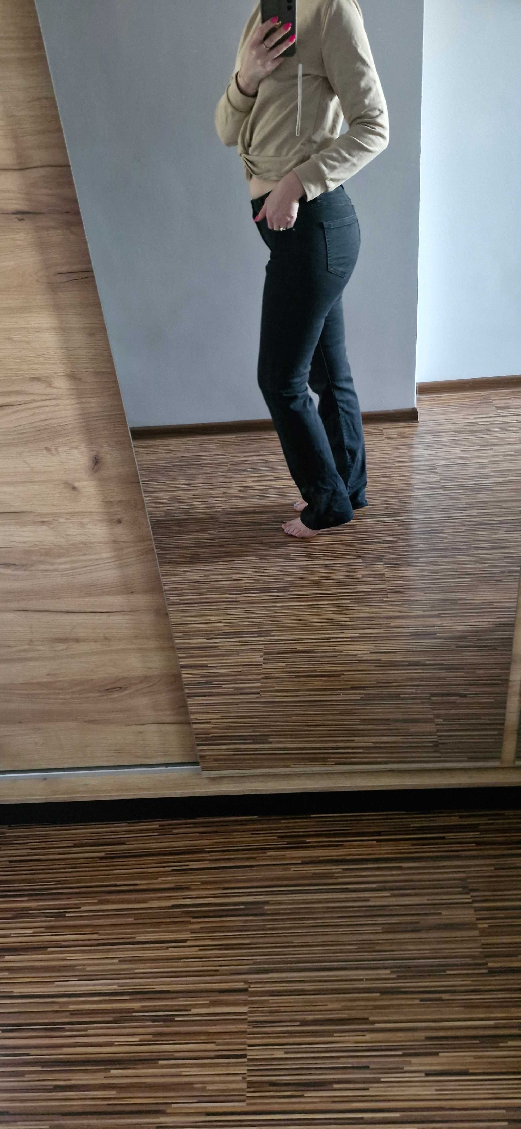 Spodnie jeansowe
