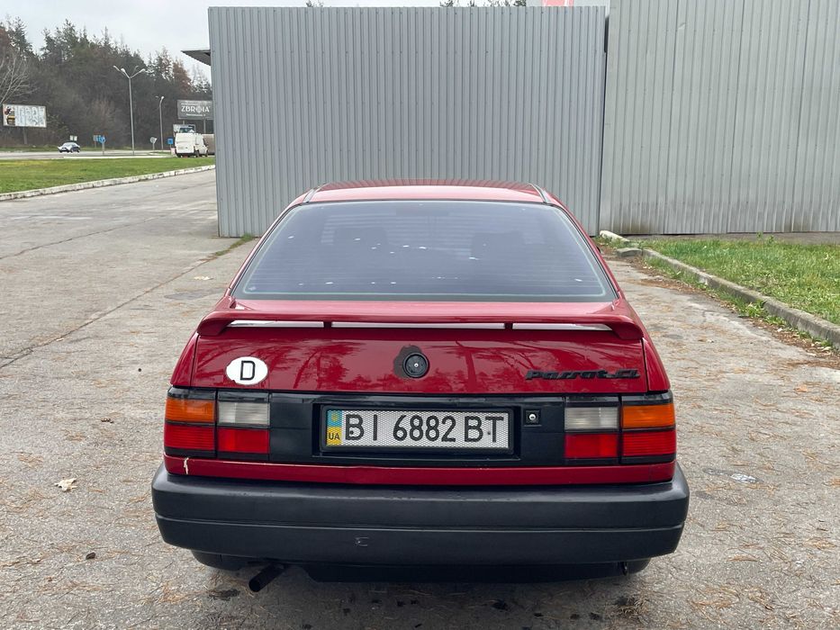 Volkswagen Passat B3 (1993) - 2.0 Инжектор, АКПП, Кондиционер