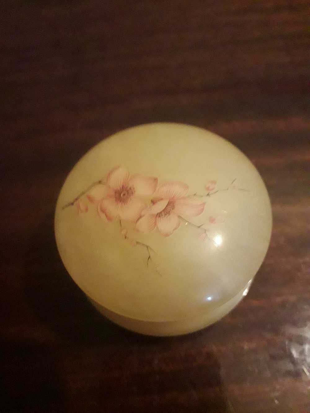 Puzderko, szkatułka alabaster. Katowice