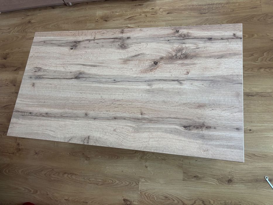 Stolik kawowy drewniany