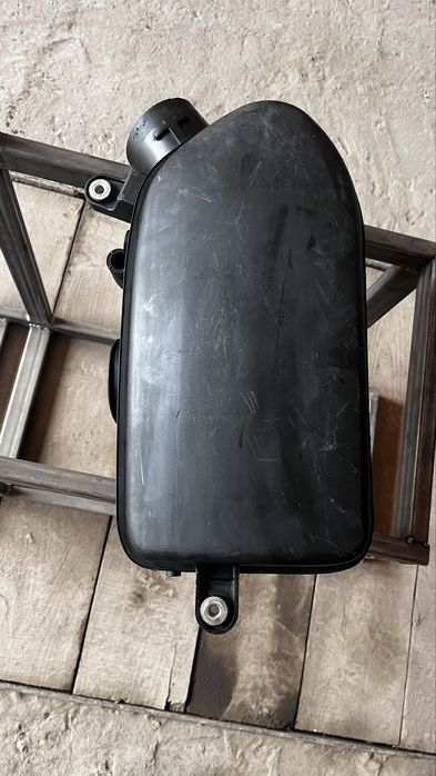 Резонатор воздушного  фильтра Subaru Impreza