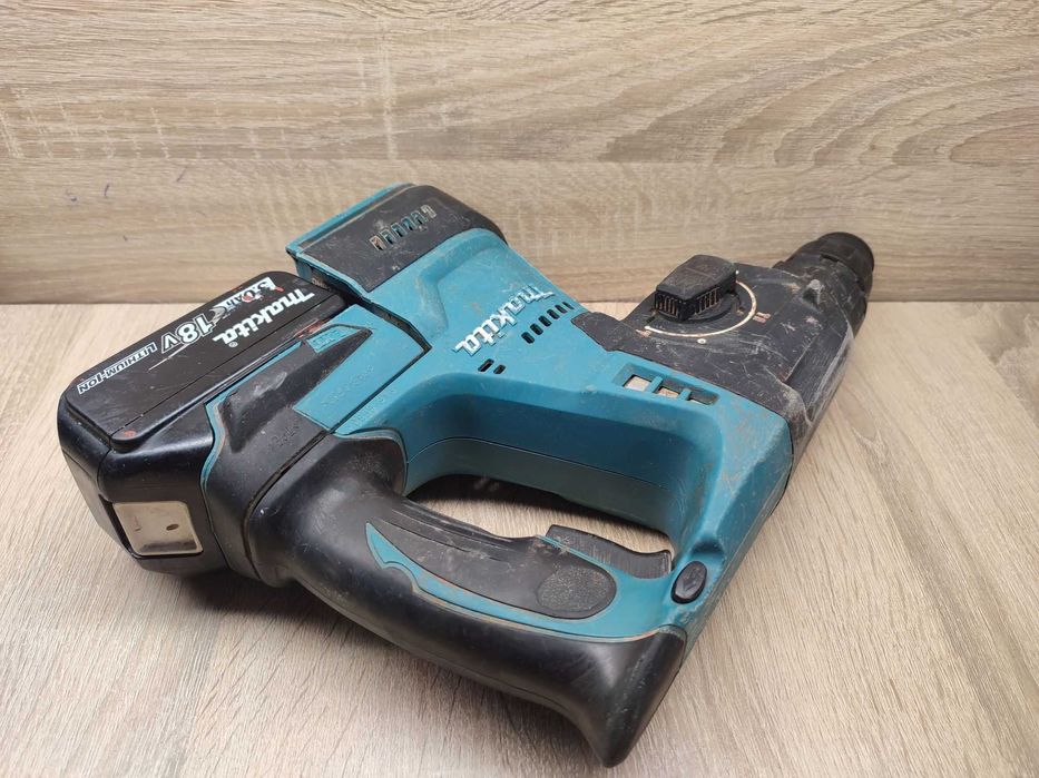 Młotowiertarka MAKITA DHR242 + akumulator