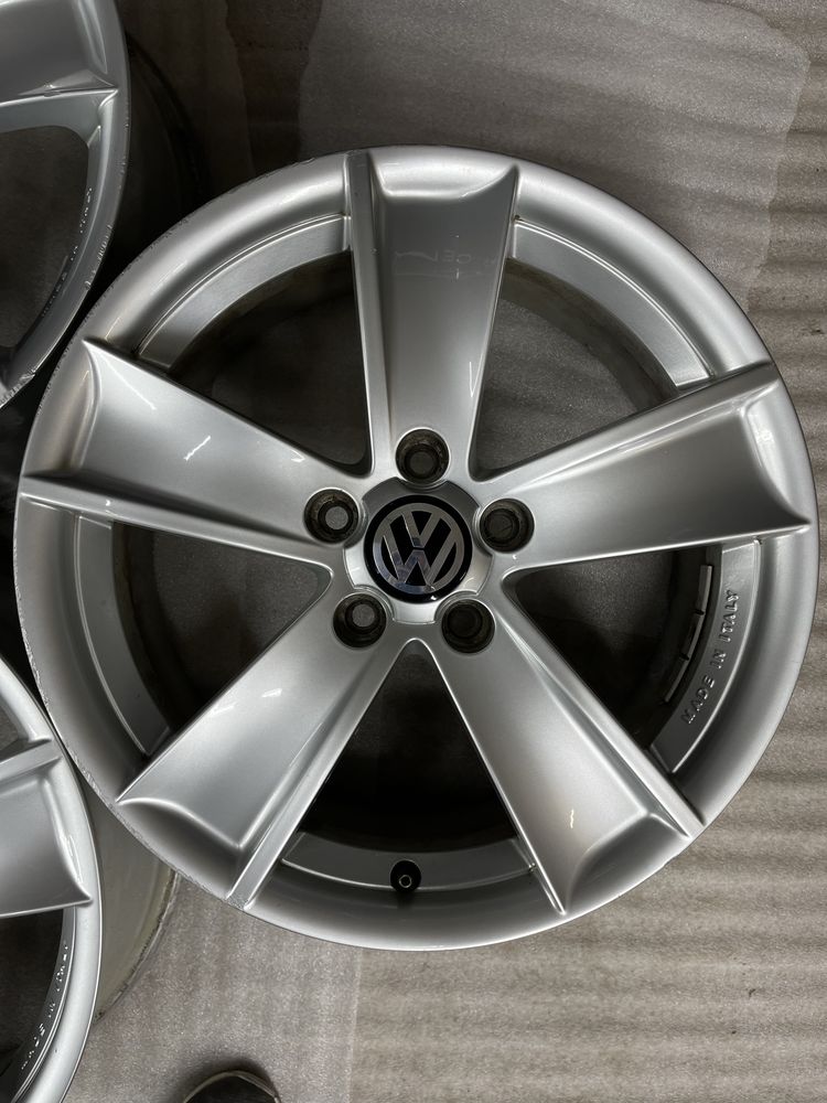 Диски R17 5x112 Et46 7J. VW Passat Golf Jetta Touran Skoda Octavia
