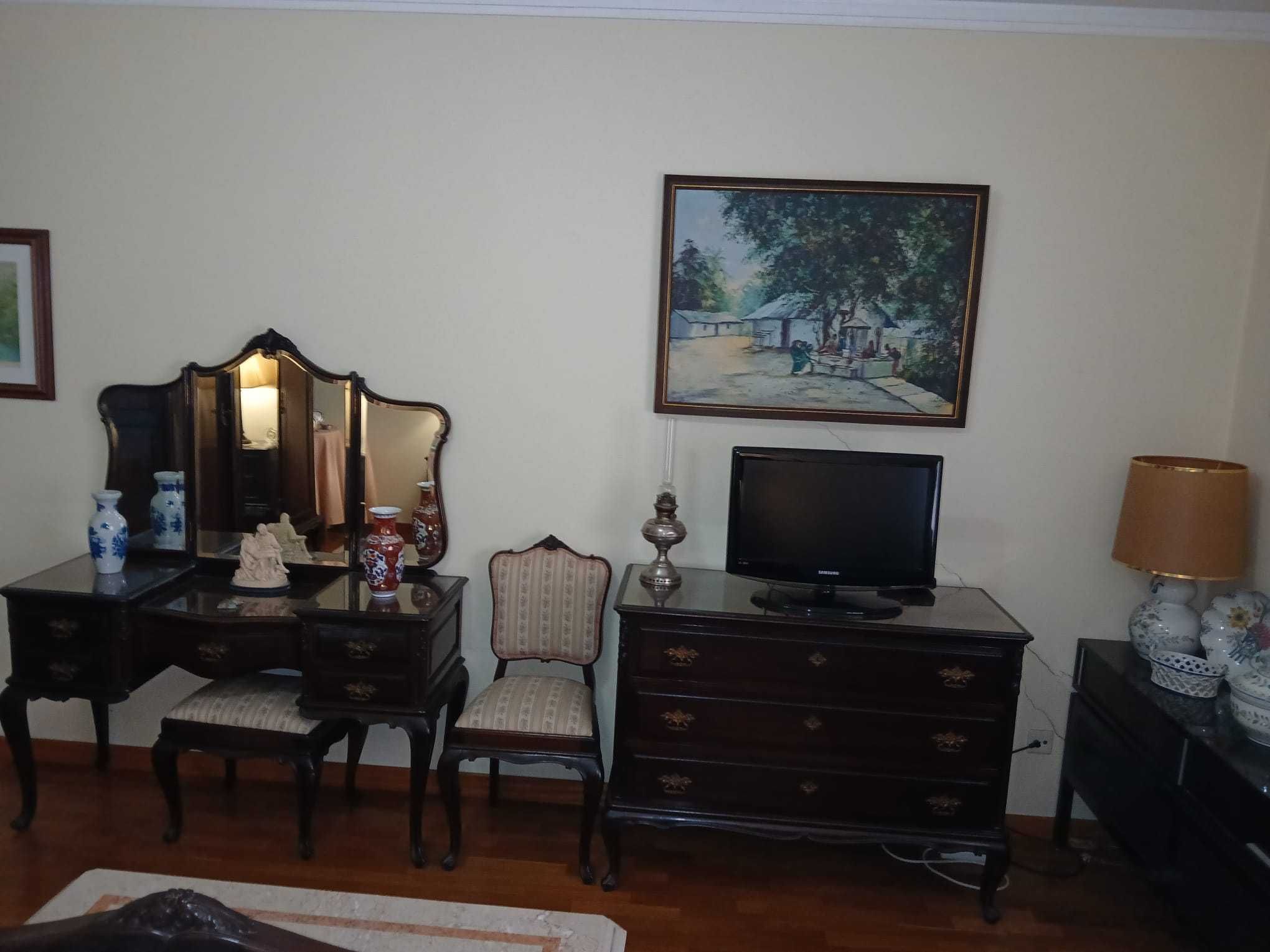 Suite 38m2 perto do Arrabida Shopping
