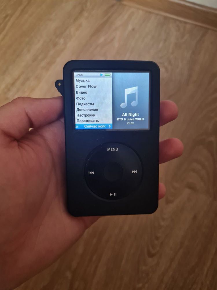 Apple iPod Classic 6gen 80gb black