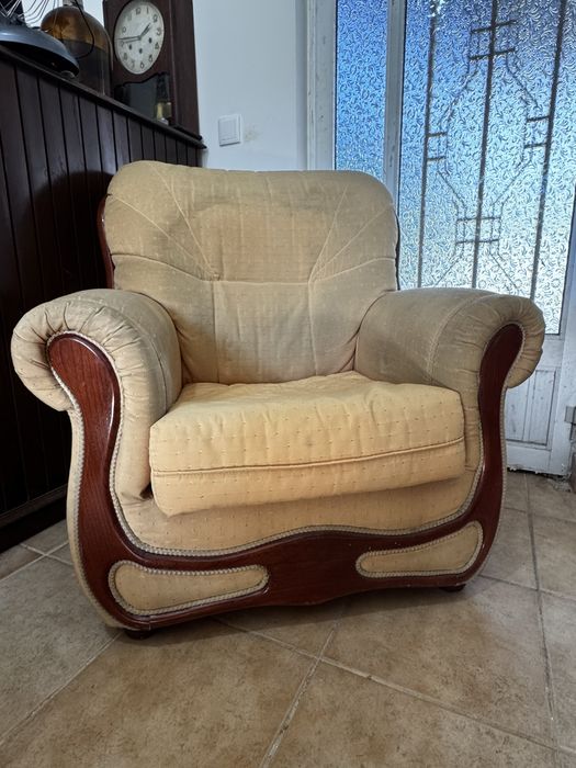 Sofá poltrona em bom estado