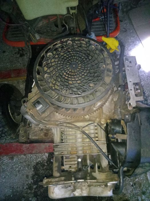 Kohler 15 HP uszkodzony