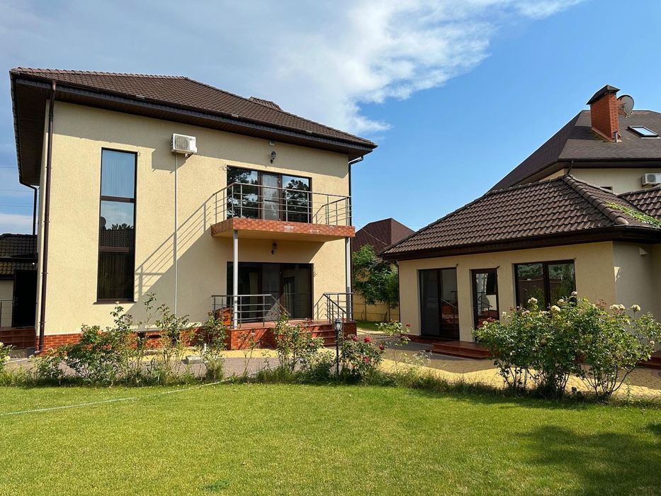 Шикарный дом в Коблево