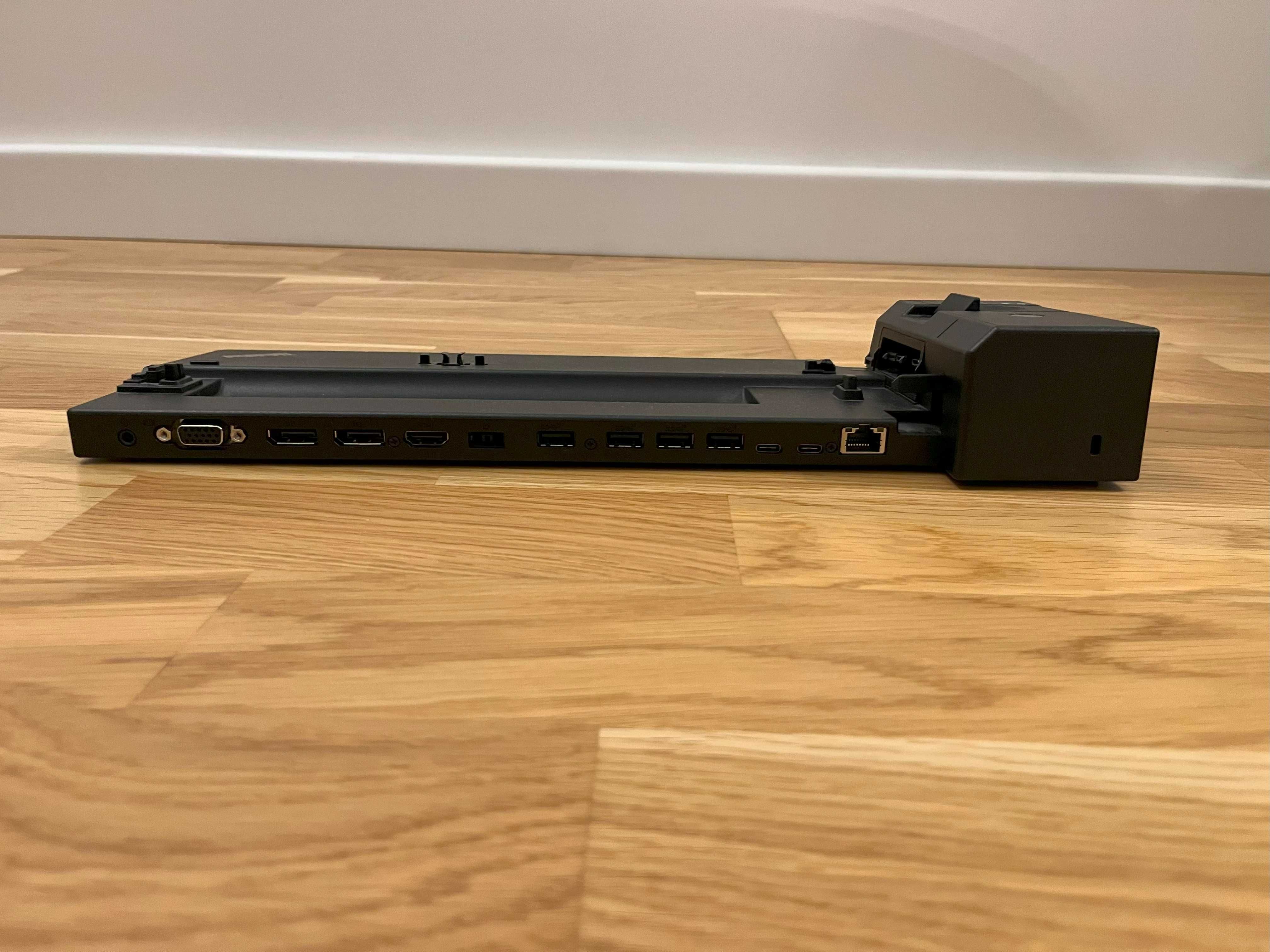 Stacja dokująca Lenovo 40AJ0135EU