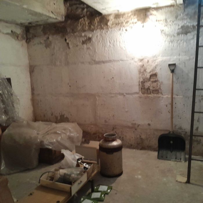 Гараж для авто  8 × 5 метрів