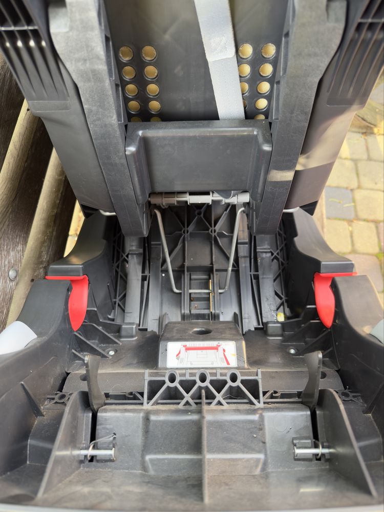 Автокрісло Britax Romer King II ATS Група 1 (від 9 до 18кг)