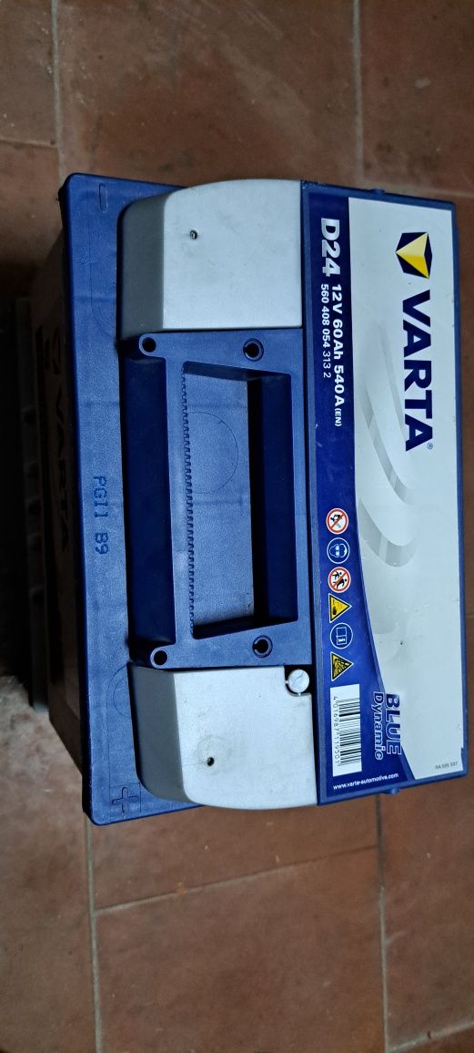 Bateria VARTA D24 12V