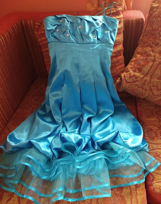 Нарядне красиве плаття