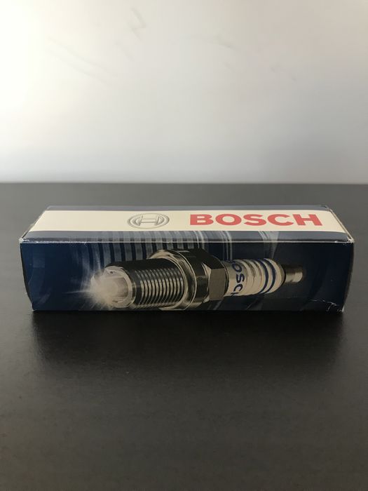 Свічка запалювання Bosch Platinum 0 242 236 562-000