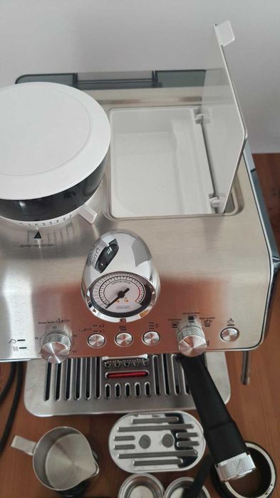 ekspres do kawy De'longhi la specialista