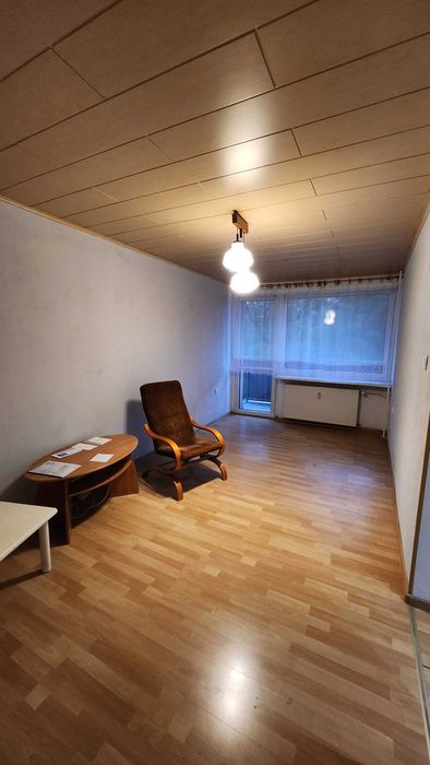 Przestronne mieszkanie 2 pokojowe w dzielnicy Bytom - Stroszek
