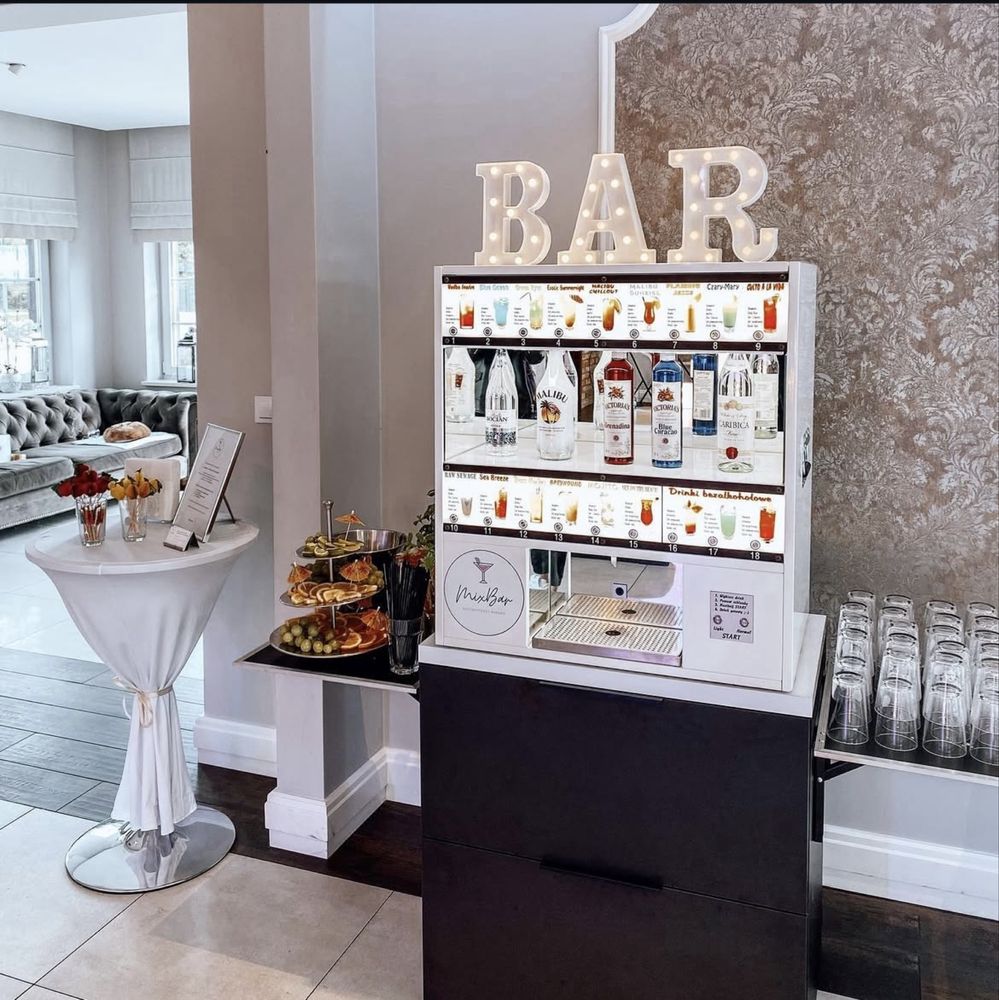 Wynajmij Barmix – Automatyczny Barman na Wydarzenie Wesele Urodziny