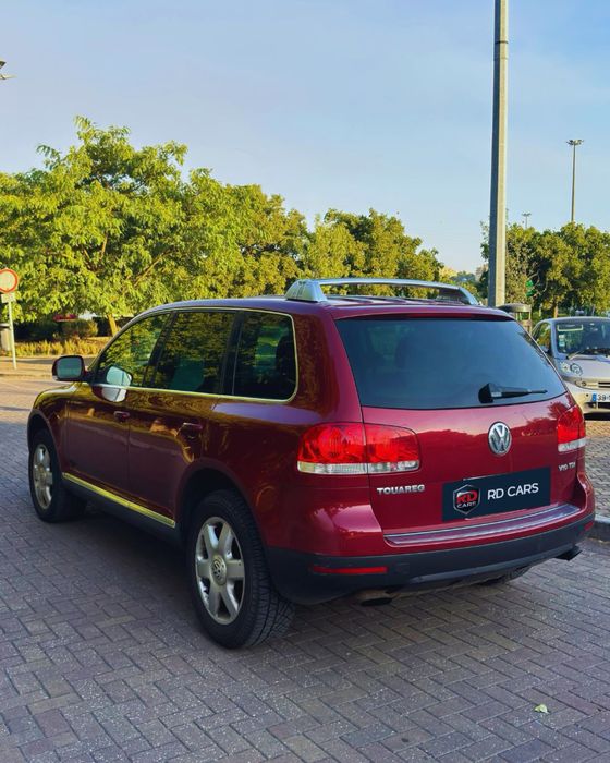 VW TOUAREG V10 suv de luxo